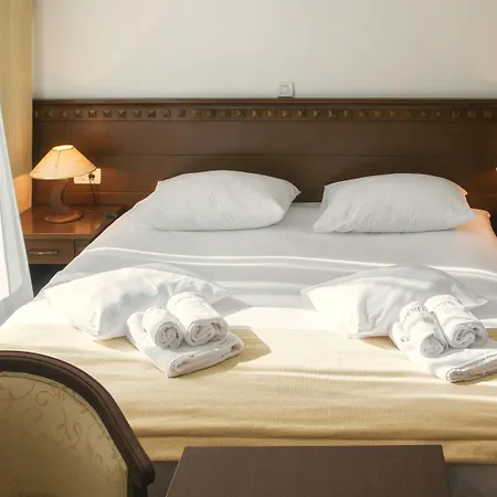 Katarina Hotel 4*