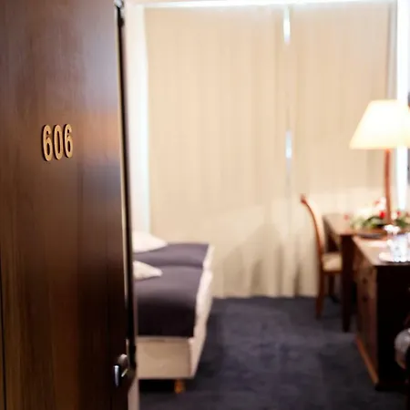 Katarina Hotel 4*